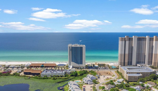 Lakefront Beach condo in Panama City Beach Florida! Within 1/2 mile of Pier Park
