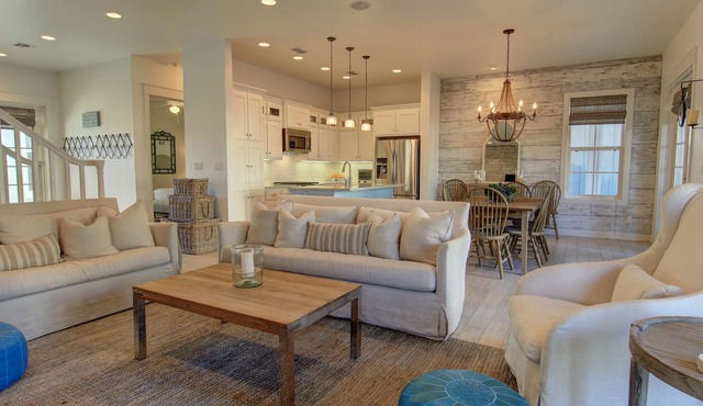 Lakefront Beach Home@Cinnamon Shore North w/Sunset Views+Amenity Access!