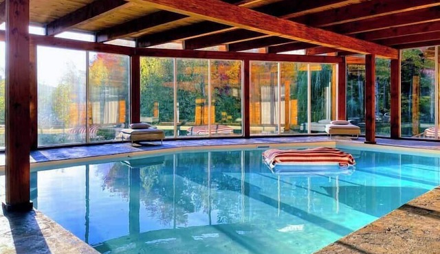 Lakefront Chalet with Private Heated Indoor Pool