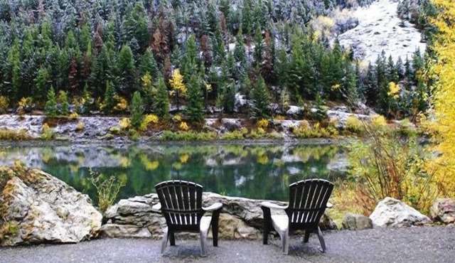 Lakefront Cabin 20 miles from Jackson, near Grand Teton National Park