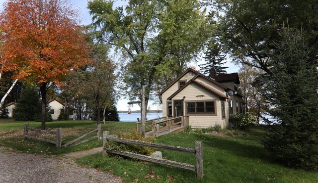 Lakefront Cabin #8 The Musky House