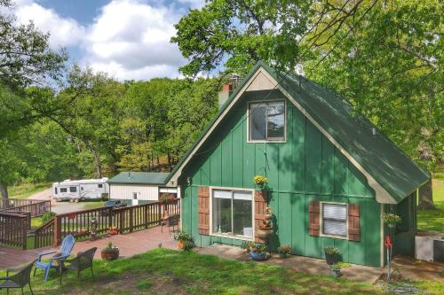 Lakefront Cabin: Boat Dock, Pool & Hot Tub
