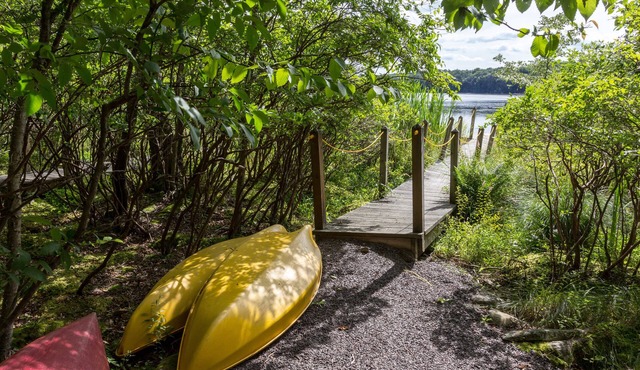 Lakefront Cabin in Poconos Mountain Resort