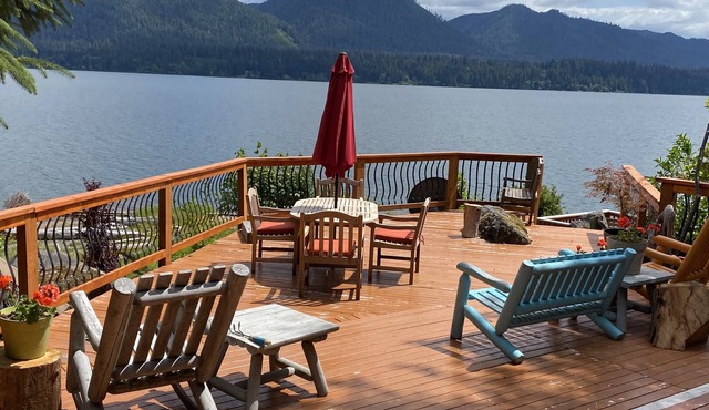 Lakefront Cabin Inside Olympic National Park