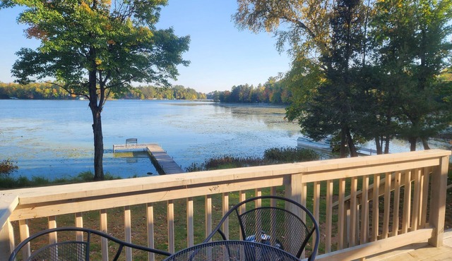 Lakefront Cabin on Snowmobile/UTV Trails