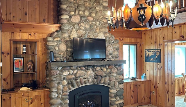 Lakefront cabin on all-sports lake. Fish, golf, ski. A few summer openings left!