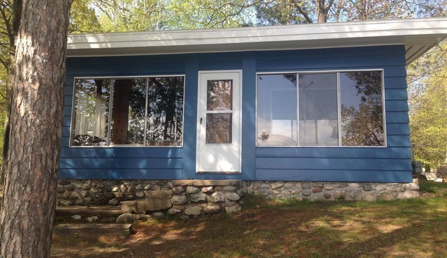 Lakefront Cabin On Long Lake Cheboygan