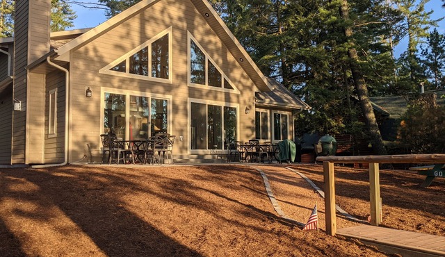 Lakefront Cabin on Pike Lake Chain w/Sunset View - ATV/Snowmobile Flambeau Trail