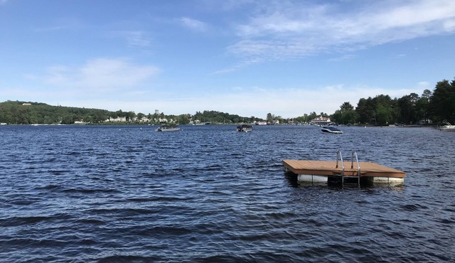 Lakefront Cabin on the Causeway
