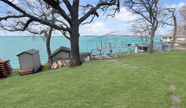 Lakefront Cabin on Big Spirit Lake