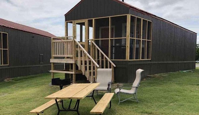 Lakefront Cabin - Texoma Coast - 14