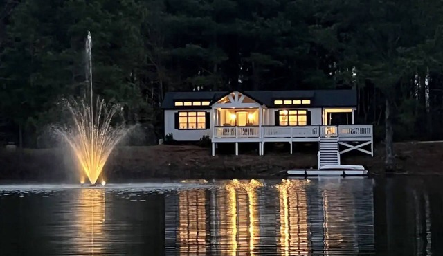 Lakefront Cabin