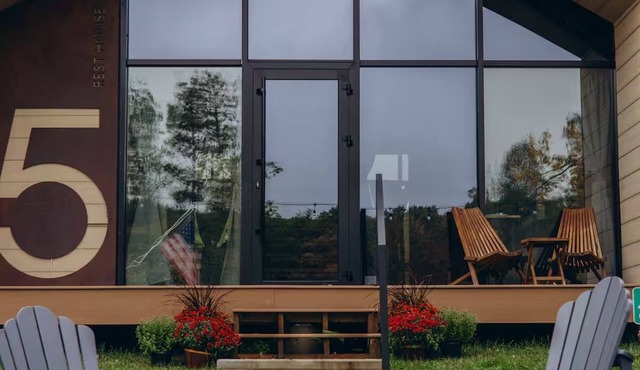 Lakefront cabin #5/Leisure Lake Resort