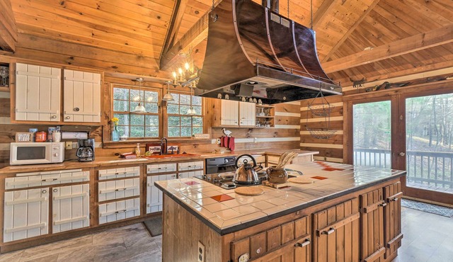 Lakefront Cabin w/Boat Dock & Sunset Views!