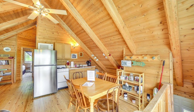 Lakefront Cabin w/Dock & Trails, Mins to Town!