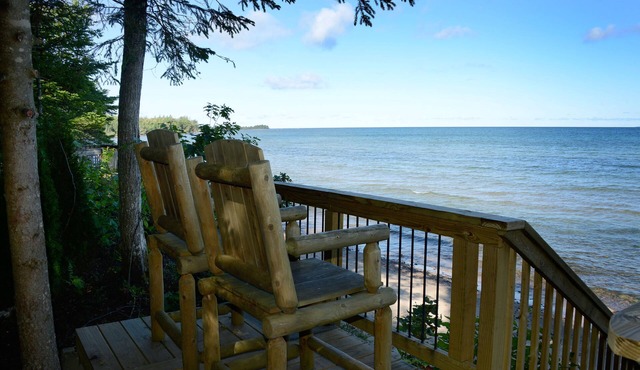 Lakefront Cabin w/Private Trail, Game Room & Remodeled 4BR Retreat