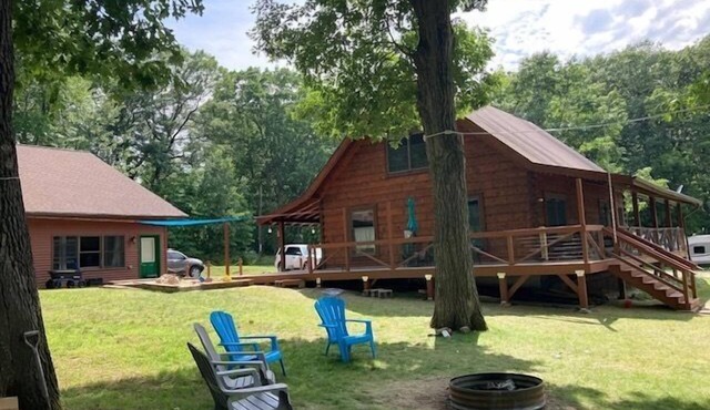 Lakefront Cabin with Guest Cabin and Rec Room. Sleeps 14