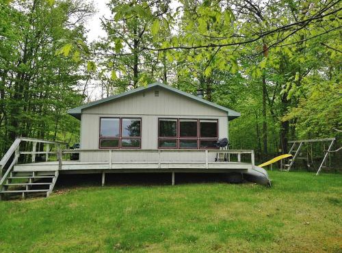 Lakefront Cabin with Private Dock Boat, Fish and Swim