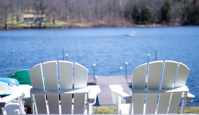 LAKEFRONT Catskill Lake Escape