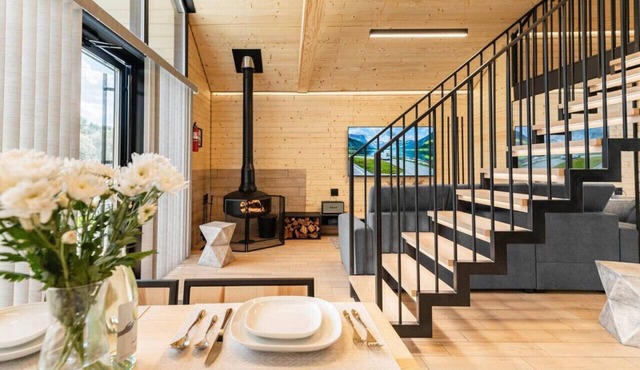 Lakefront Chalet Pocono #1/5 min Camelback Ski