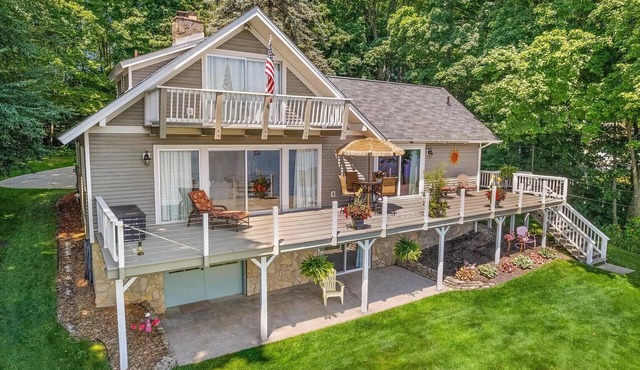 Lakefront Chalet on Big Lake – 4BR Retreat with Dock & Beautiful Views