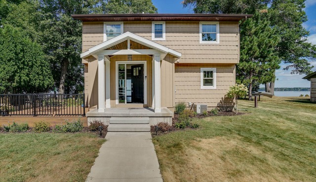 Lakefront Chippewa Falls Haven w/Private Deck!