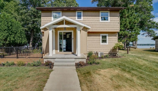 Lakefront Chippewa Falls Haven with Private Deck!