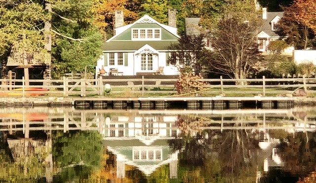 Lakefront Classic Craftsman, 1 hour from NYC