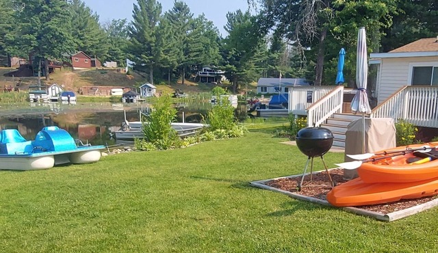 Lakefront-Coastal Vibe-All Sport Lake-Great Fishing-No Pets-Long Stay discounts