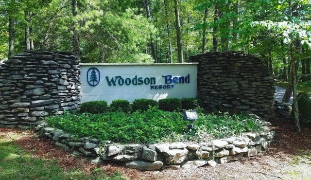 Lakefront Condo at Woodson Bend Resort on Lake Cumberland