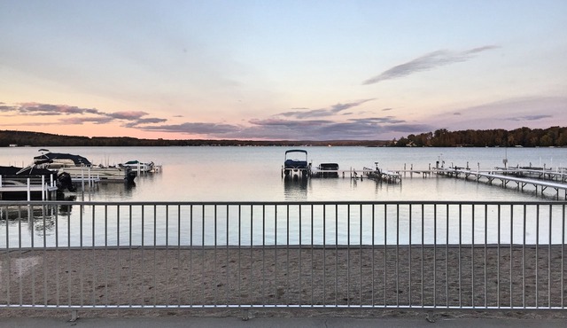 Lakefront Condo Near Nubs and Boyne Highlands - Amazing Location!