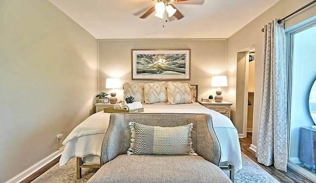 Lakefront Condo w/Sunroom, Office, & Lakeside Pool