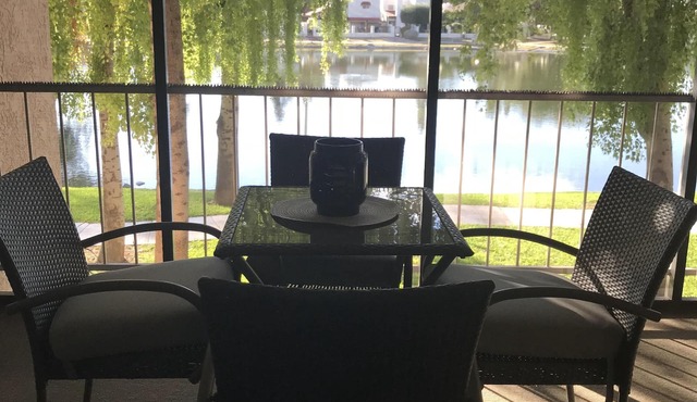 Lakefront Condo with Spectacular Views+Free WiFi
