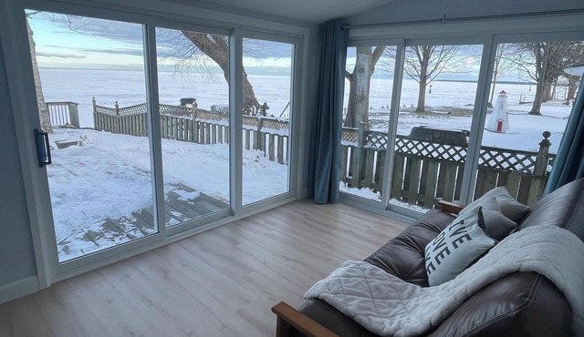 Lakefront Cottage