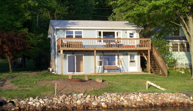 Lakefront cottage on first basin of Lake James. Dock, sandy bottom, great sunset