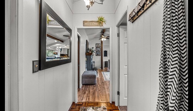 Lakefront Cottage
