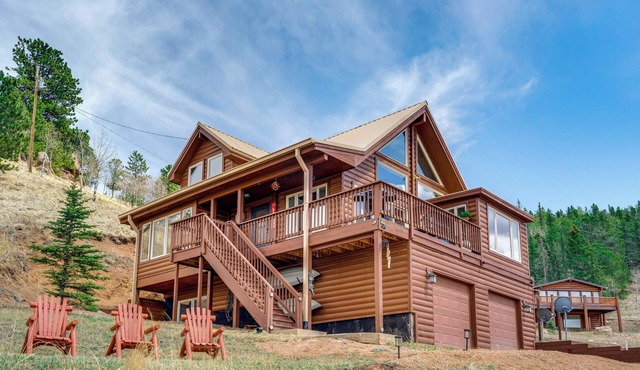 Lakefront Divide Cabin w/Game Room!