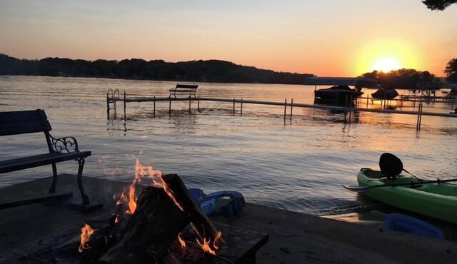 Lakefront + Dock! Family-Friendly Wisconsin Escape