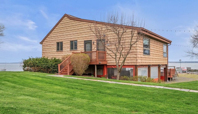 Lakefront | Dock | Spacious Shoreline