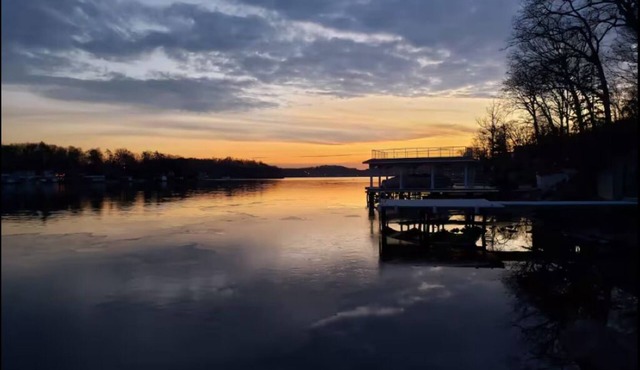 Lakefront Escape on Lake Hopatcong – 100 Feet of Private Waterfront
