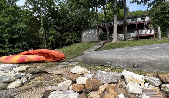 Lakefront family friendly Chalet with fire pit and use of kayaks and canoe.