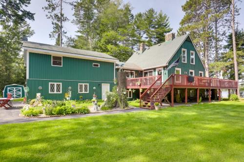 Lakefront Family Home w/Dock, Views: Pet-Friendly