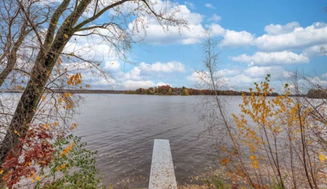 🔥 Lakefront Fire Pit Grill Laundry Fast Wi-Fi Long-Term Stays Welcome