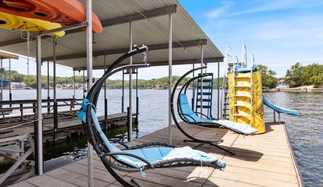 Lakefront Fishing Retreat with Trailer Parking Nearby!