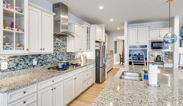 Lakefront Fredericksburg Home w/Deck + Fire Pits!