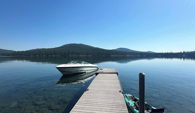 Lakefront Fun Vacation on the best lake in NW Montana with your own Dock & Beach