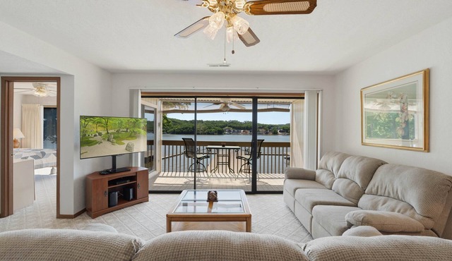Lakefront Getaway at Bay Point Village