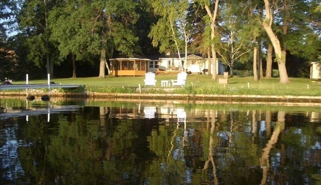 Lakefront Getaway on Beautiful Lake Noquebay