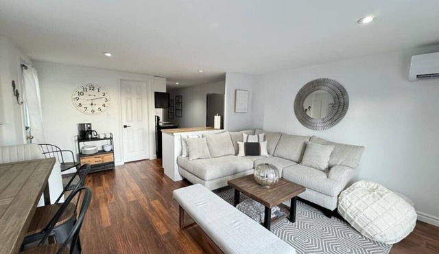 Lakefront Getaway Sparrow Lake Muskoka Beach House
