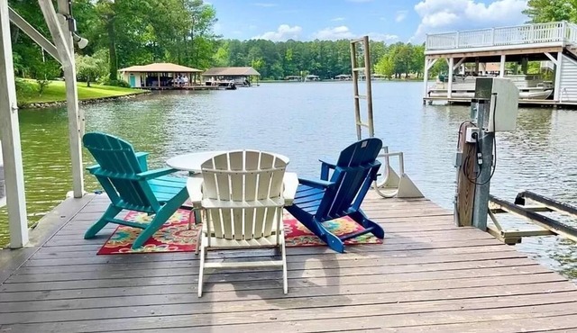 Lakefront getaway with dock!